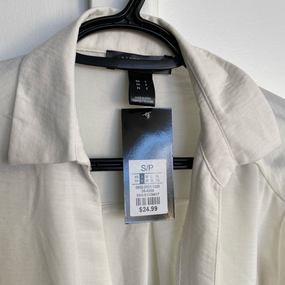 BNWT White Shirt - Picture 2 of 5